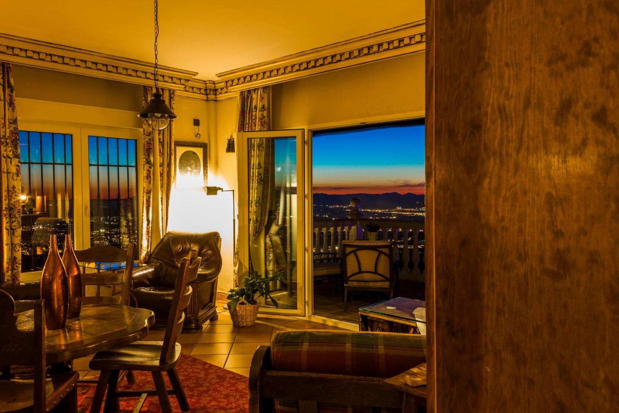 Hotel El Balcon De Las Nieves La Zubia  Εξωτερικό φωτογραφία